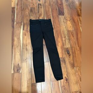 Liverpool Black High-Rise Skinny Pants